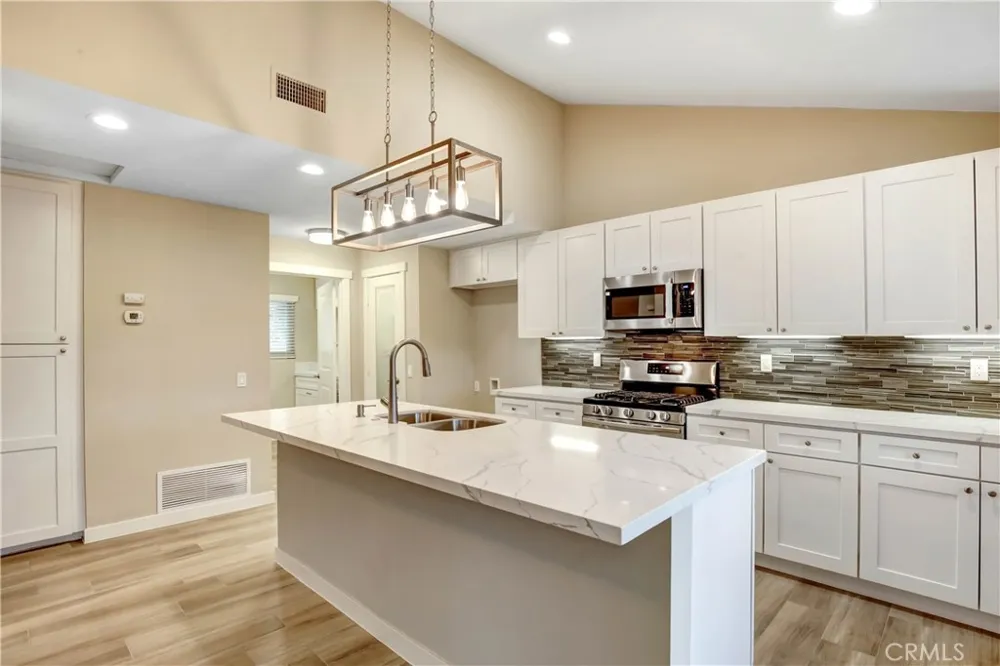 8036 Valle Vista Drive Rancho Cucamonga, CA 91730