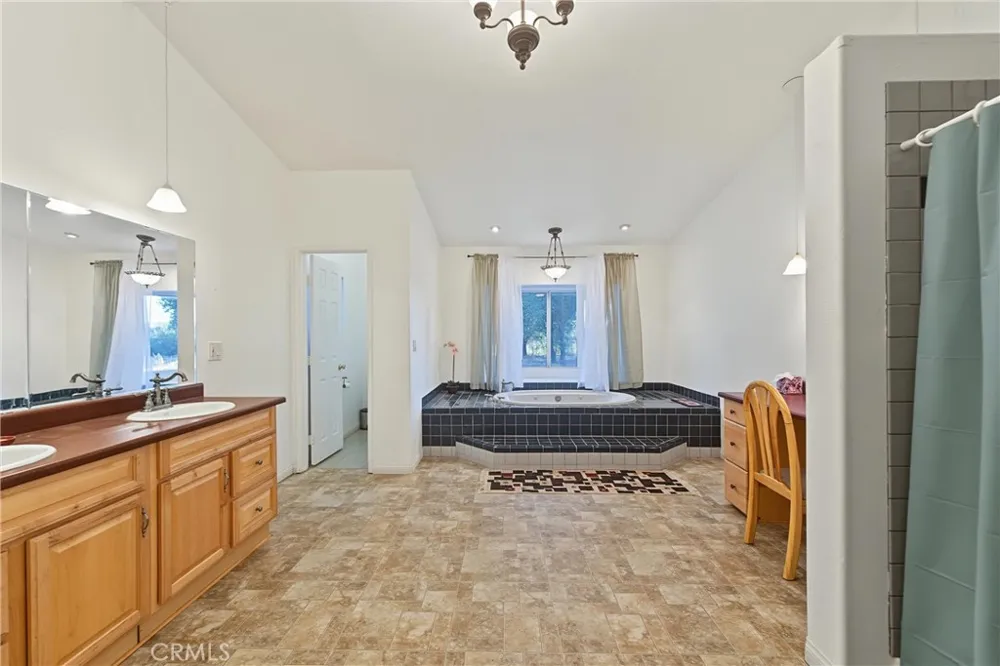 30621 Chihuahua Valley Warner Springs, CA 92086