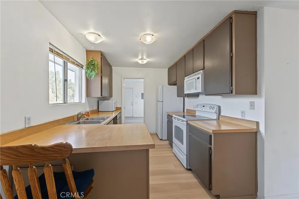 30621 Chihuahua Valley Warner Springs, CA 92086