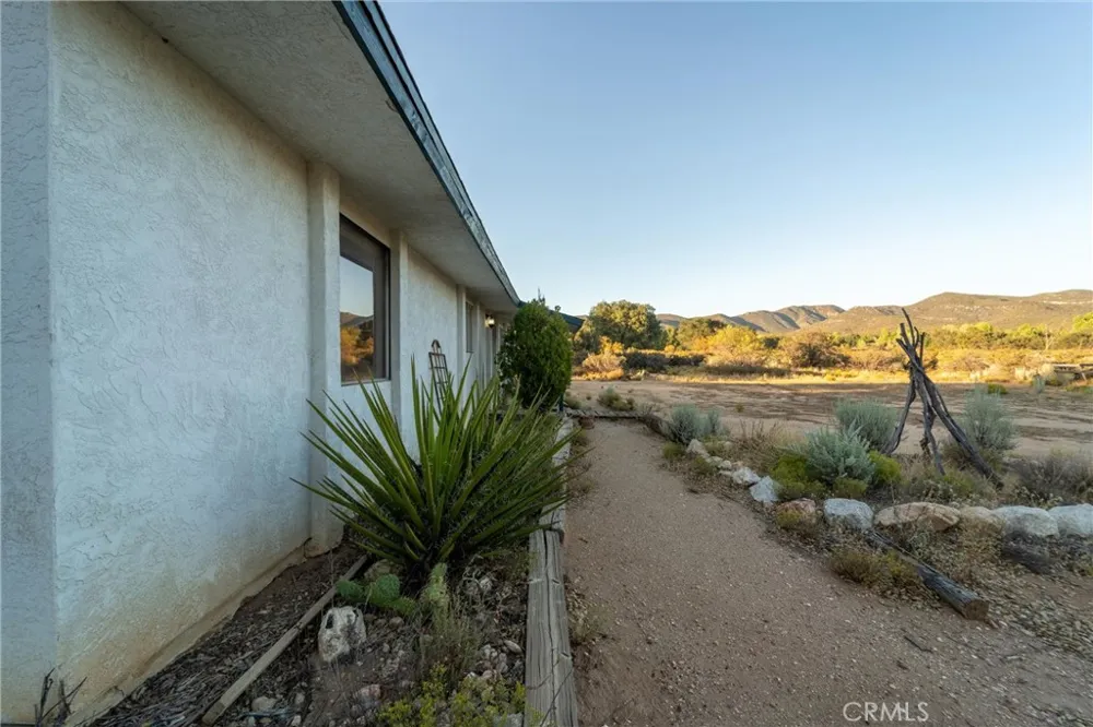 30621 Chihuahua Valley Warner Springs, CA 92086