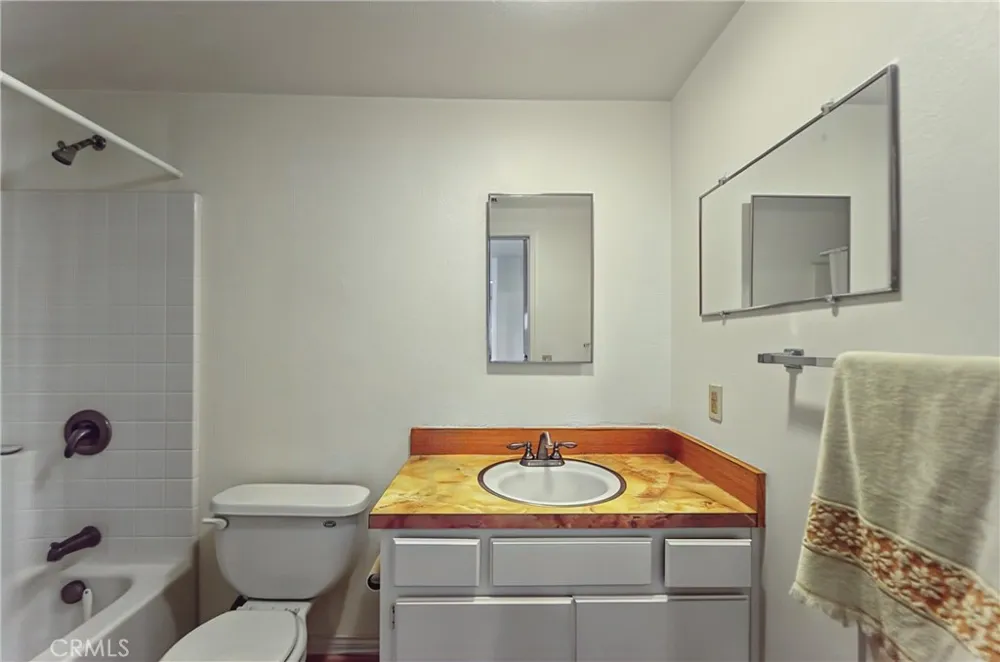 30621 Chihuahua Valley Warner Springs, CA 92086