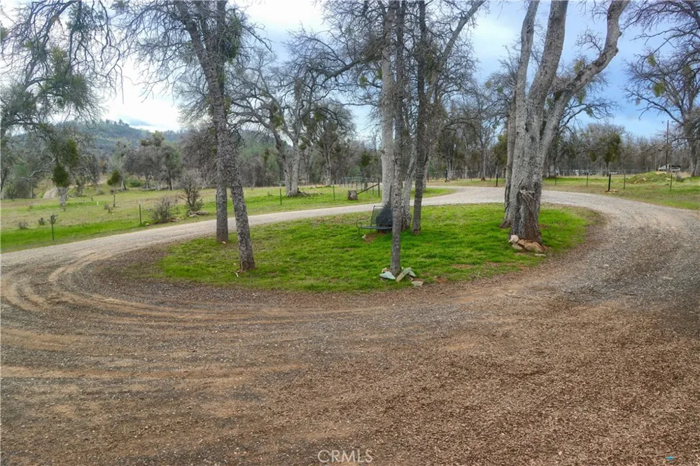5857 Schilling Coulterville, CA 95311