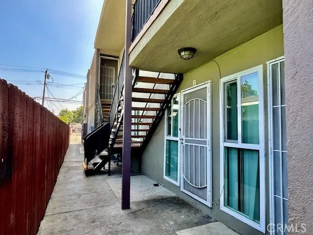 815 Rose #6 Compton, CA 90221