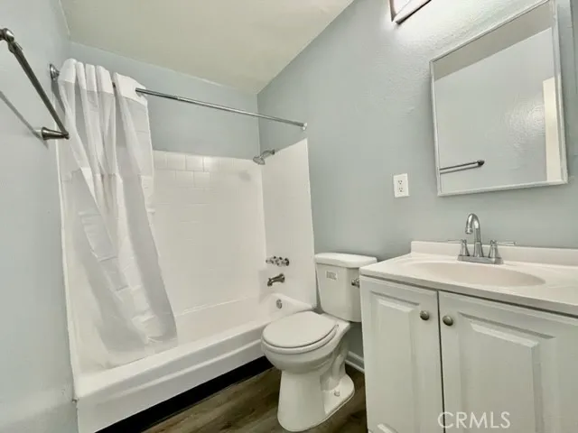 815 Rose #6 Compton, CA 90221