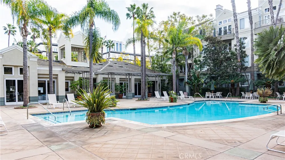 2233 Martin #109 Irvine, CA 92612