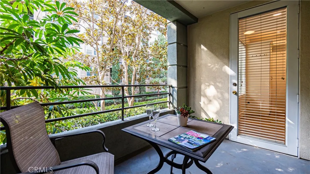 2233 Martin #109 Irvine, CA 92612