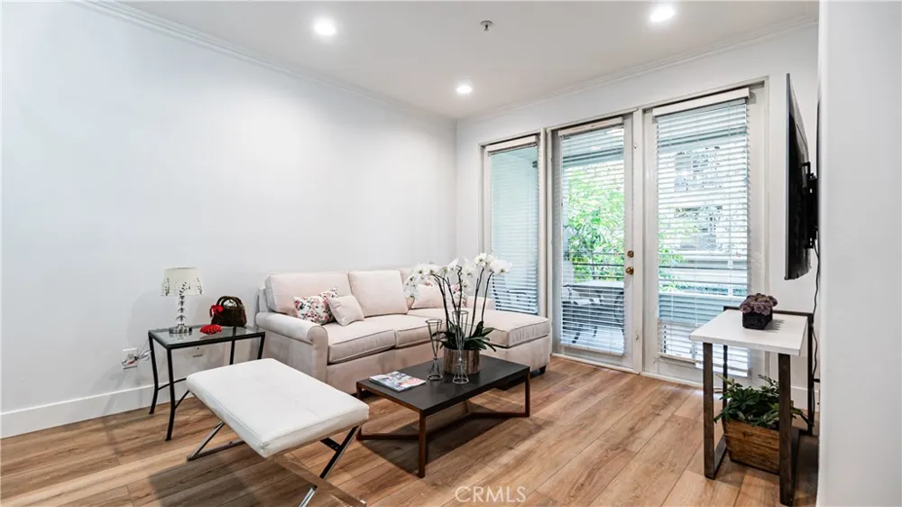 2233 Martin #109 Irvine, CA 92612