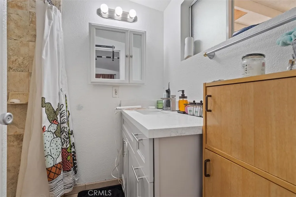 16138 Blackwood St La Puente, CA 91744