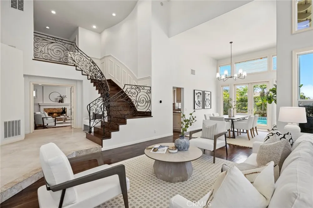 14 Pembroke Ln Laguna Niguel, CA 92677