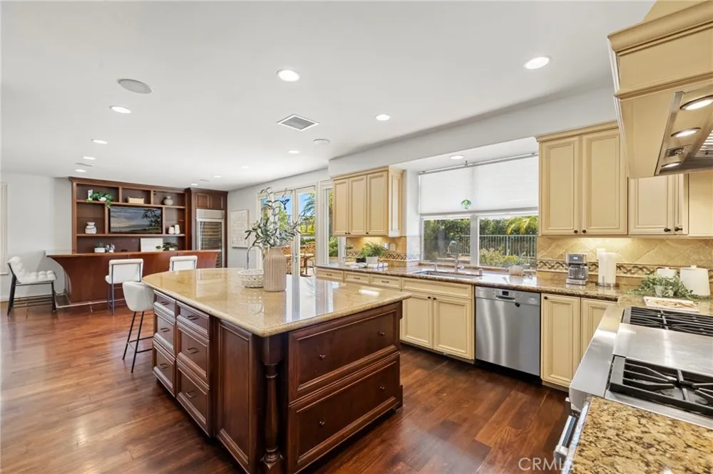 14 Pembroke Ln Laguna Niguel, CA 92677