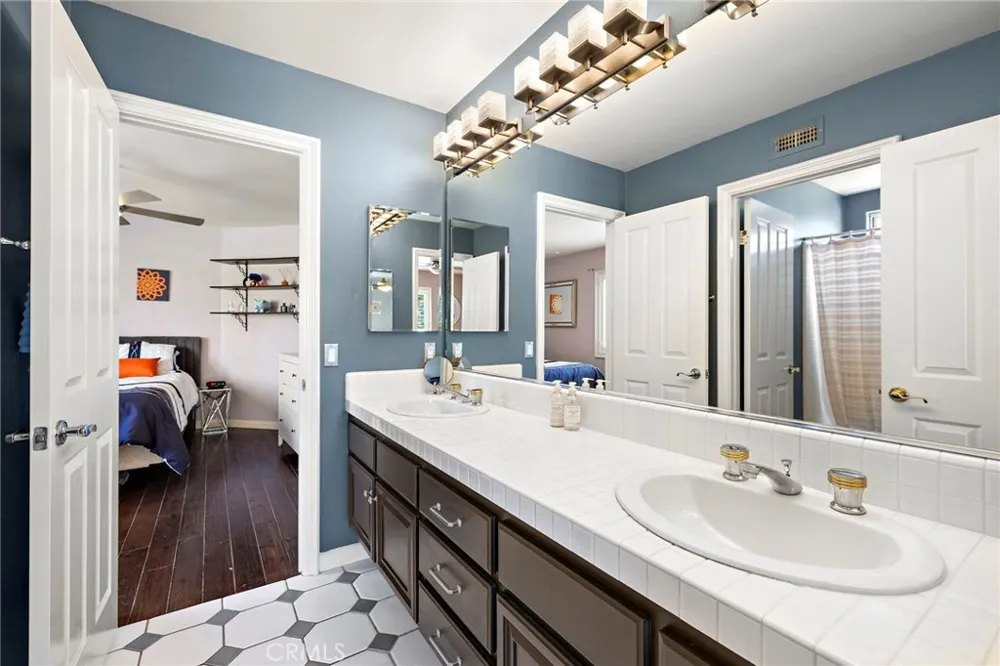 14 Pembroke Ln Laguna Niguel, CA 92677