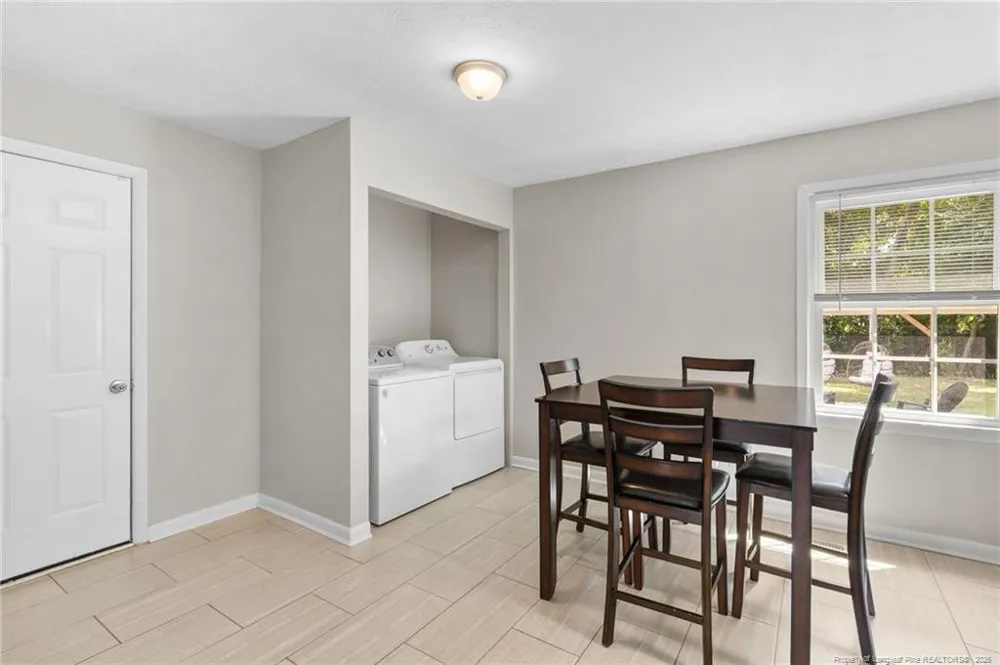 4937 Ellsworth Drive Fayetteville, NC 28304