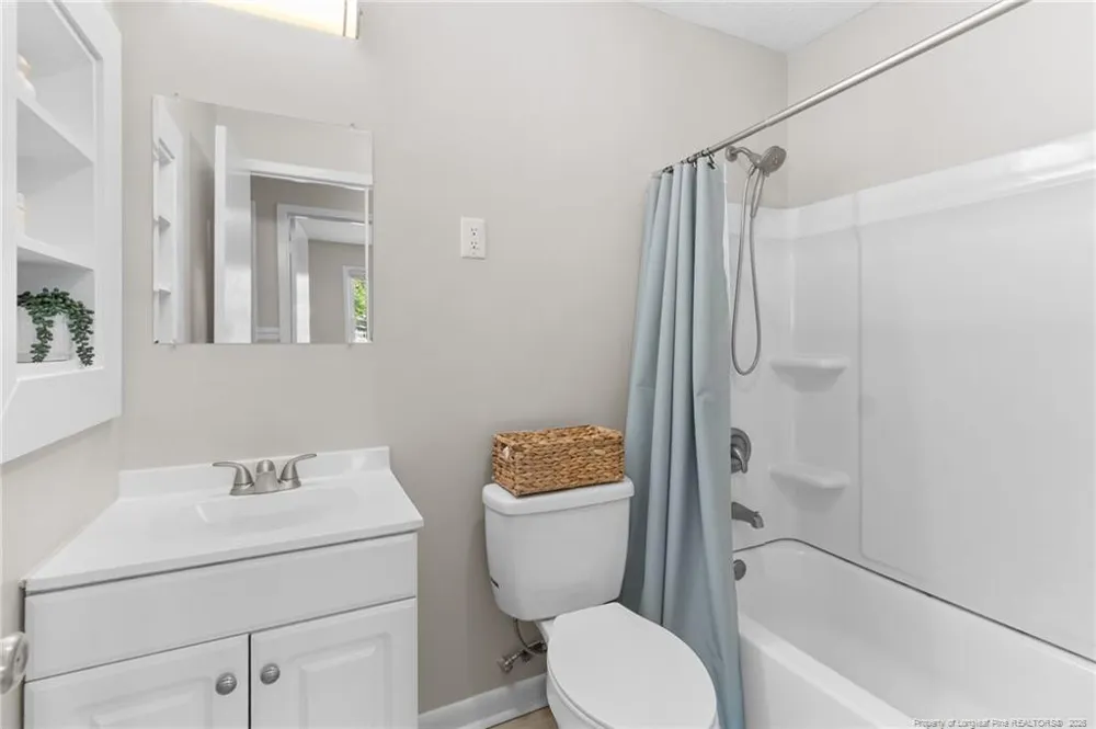 4937 Ellsworth Drive Fayetteville, NC 28304