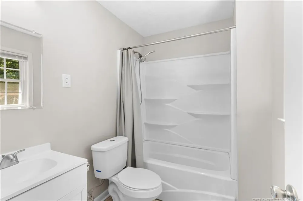 4937 Ellsworth Drive Fayetteville, NC 28304