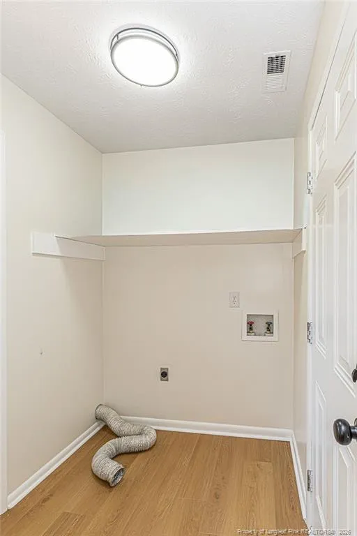 7585 FOX FERN DRIVE Fayetteville, NC 28314