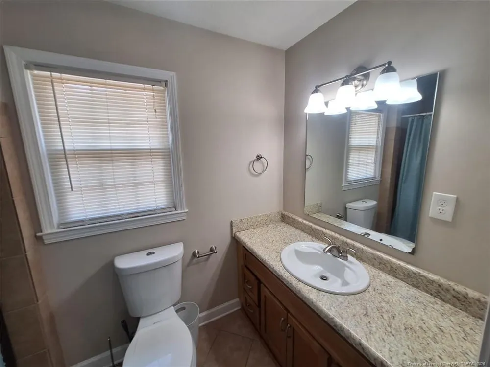 3752 Masters Drive Hope Mills, NC 28348