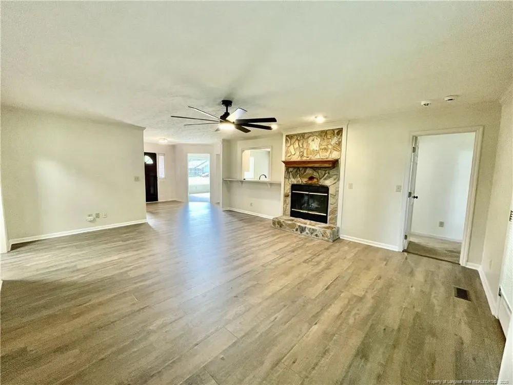 7668 Galena Drive Fayetteville, NC 