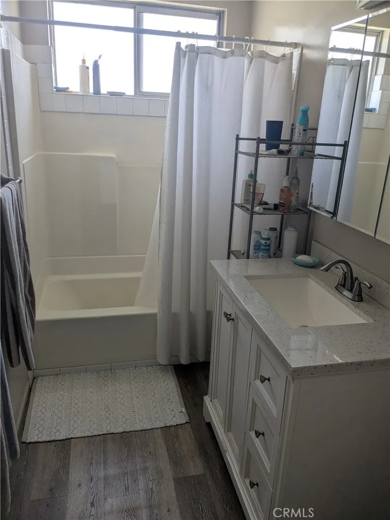 8252 Fontainbleau Way Cypress, CA 90630