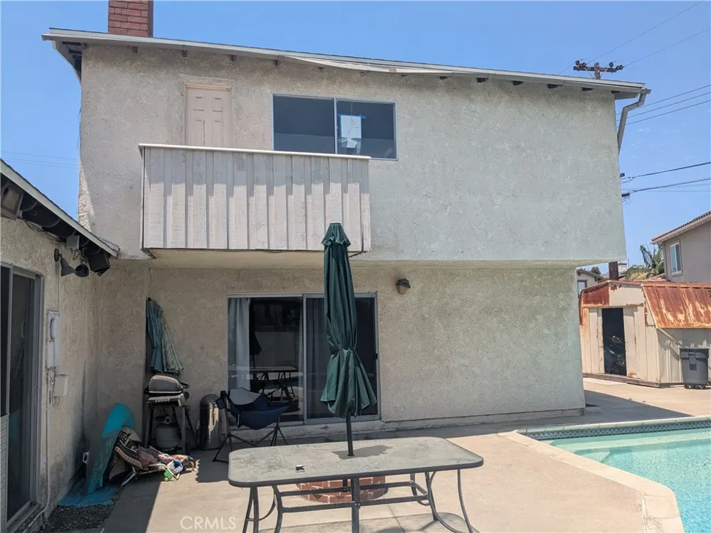 8252 Fontainbleau Way Cypress, CA 90630