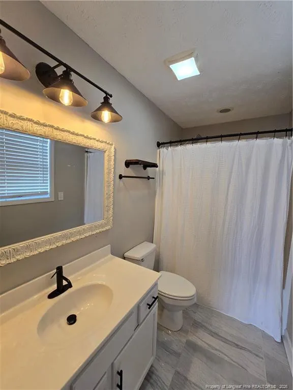 18 Boston Harbor Cameron, NC 28326