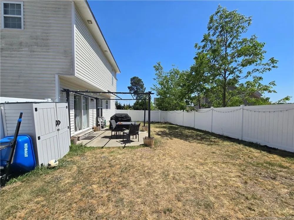 18 Boston Harbor Cameron, NC 28326