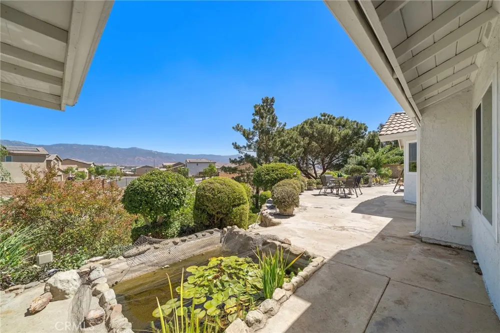 2437 Sycamore Rialto, CA 92377