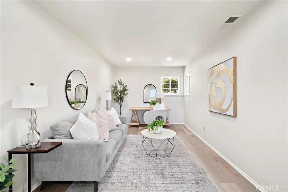 2437 Sycamore Rialto, CA 92377