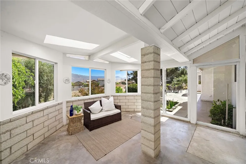 2437 Sycamore Rialto, CA 92377