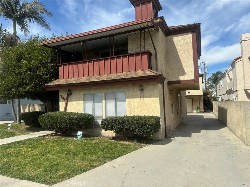 2417 Ruhland Redondo Beach, CA 90278