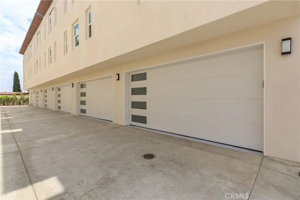 3857 W 139th Street Hawthorne, CA 90250
