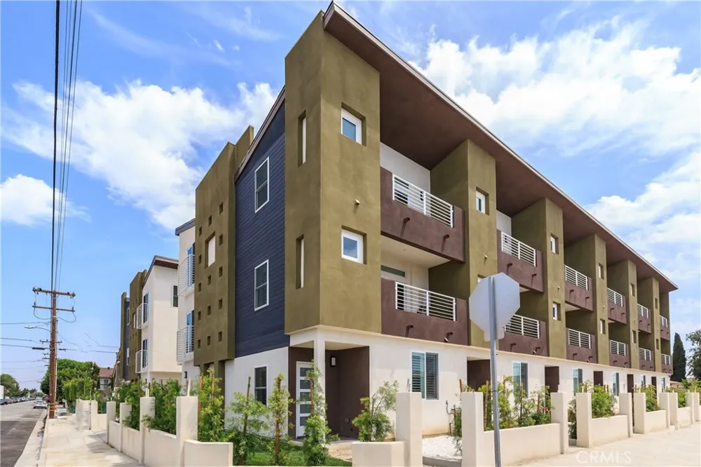3857 W 139th Street Hawthorne, CA 90250