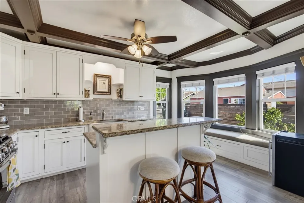 1754 Linden Avenue Long Beach, CA 90813