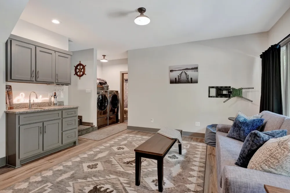 1149 Fairways Dr Smithville, TN 37166