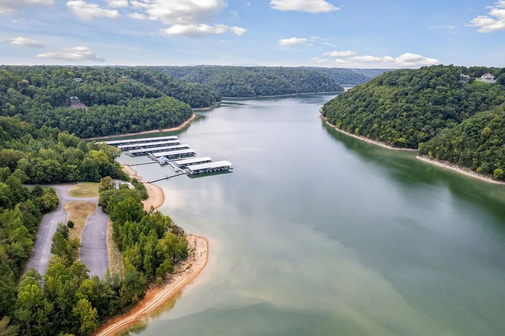 1149 Fairways Dr Smithville, TN 37166