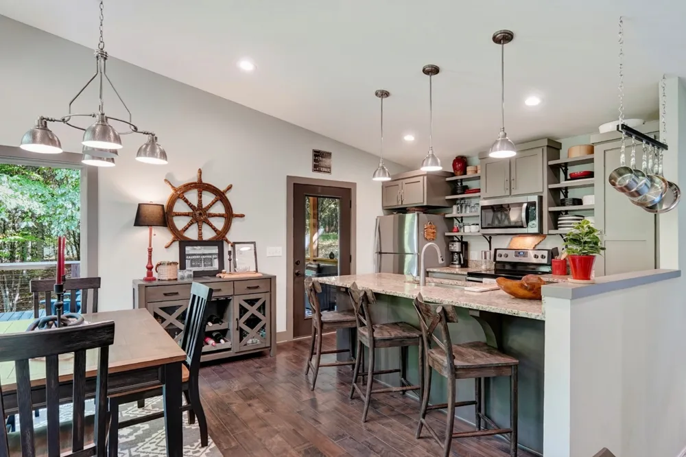 1149 Fairways Dr Smithville, TN 37166