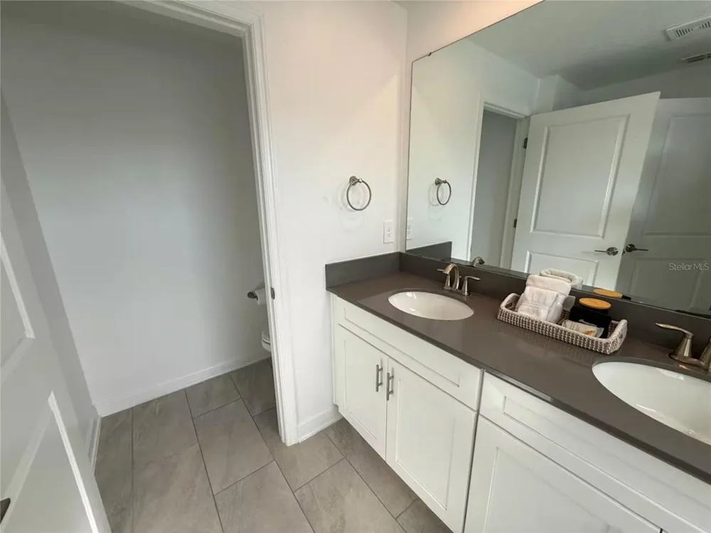 2669 READING TRAIL Kissimmee, FL 34746