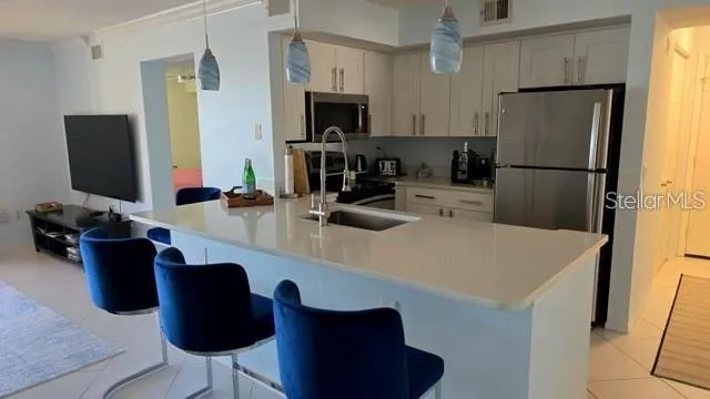 2400 FEATHER SOUND DRIVE #522 Clearwater, FL 33762