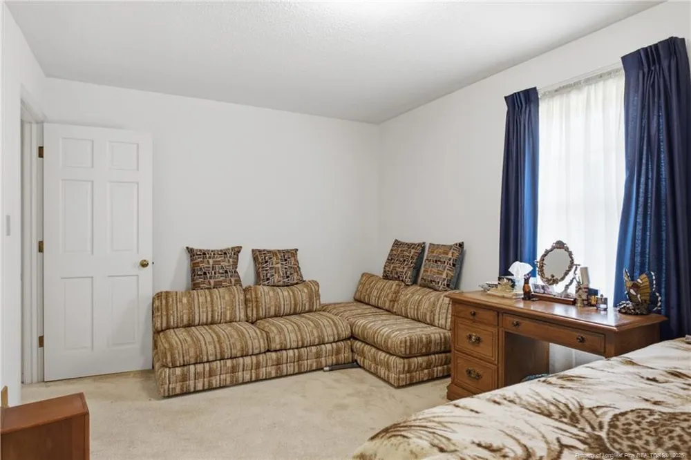 8220 NC 210 S Bunnlevel, NC 28323