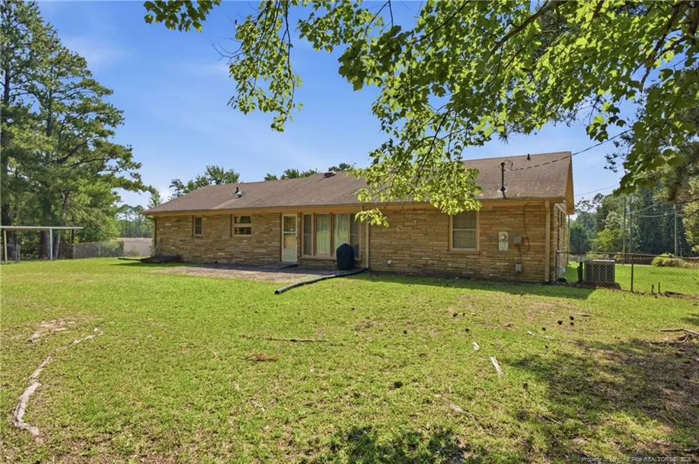 8220 NC 210 S Bunnlevel, NC 28323