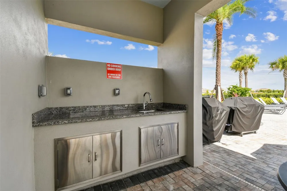 2274 ALEE LANE Wesley Chapel, FL 33543