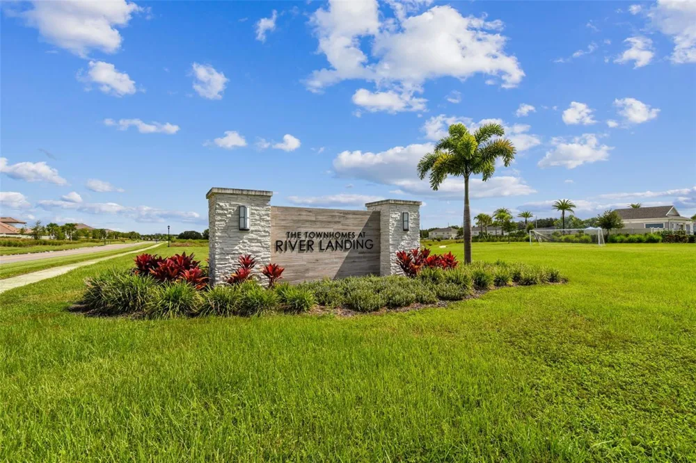 2274 ALEE LANE Wesley Chapel, FL 33543
