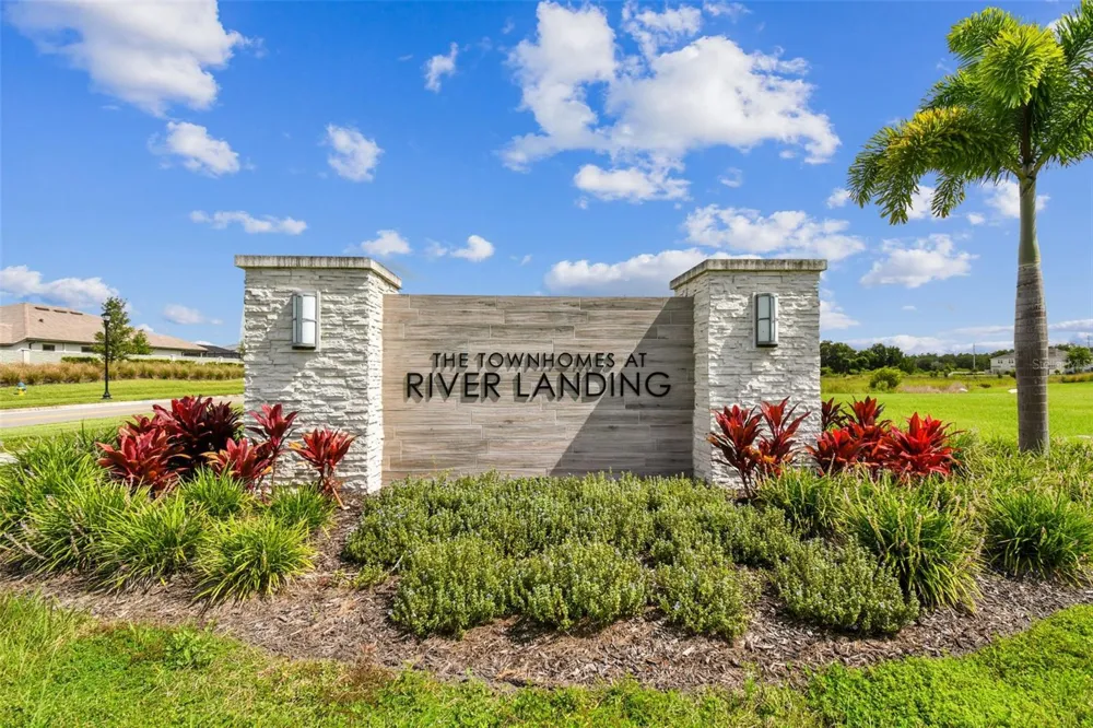 2274 ALEE LANE Wesley Chapel, FL 33543