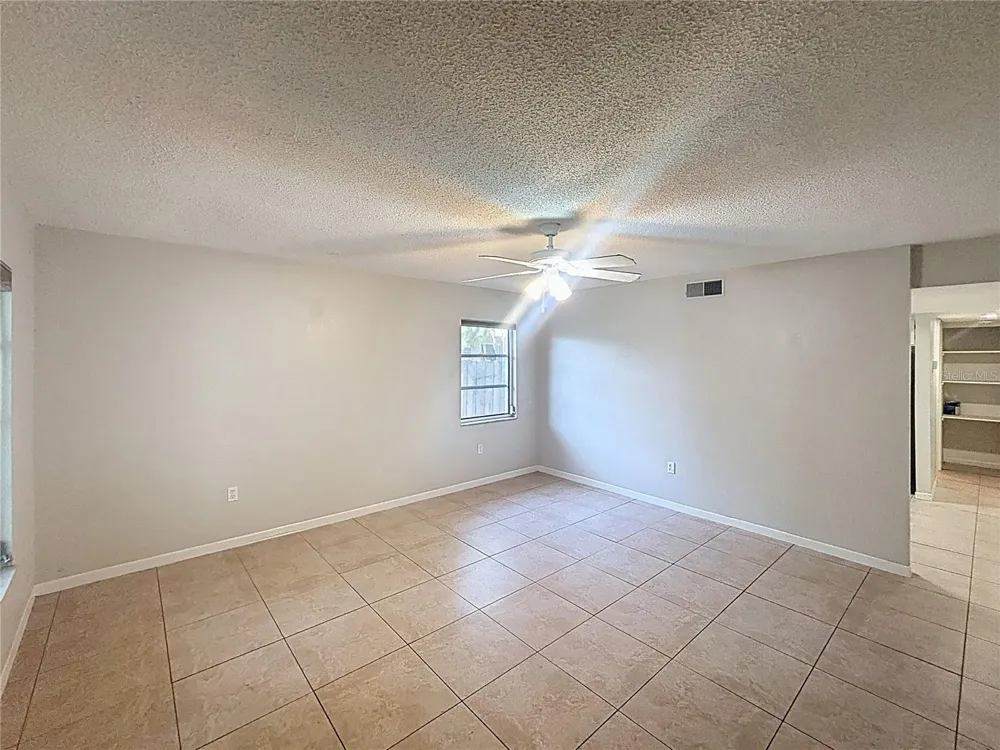 10597/10595 101ST AVENUE Seminole, FL 33772
