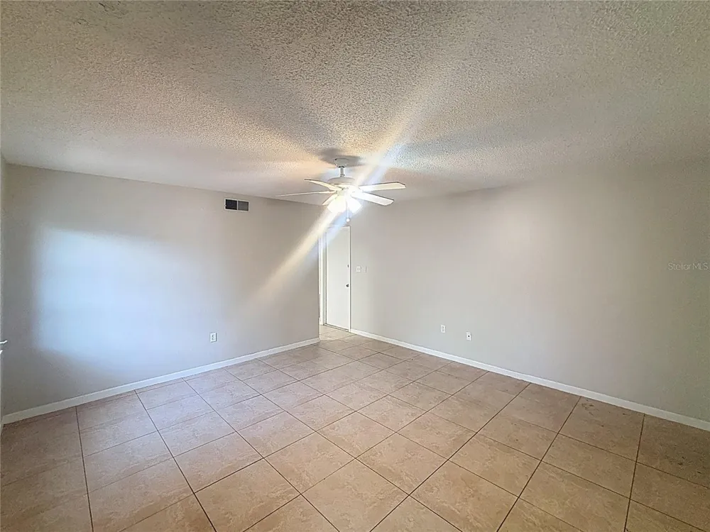 10597/10595 101ST AVENUE Seminole, FL 33772