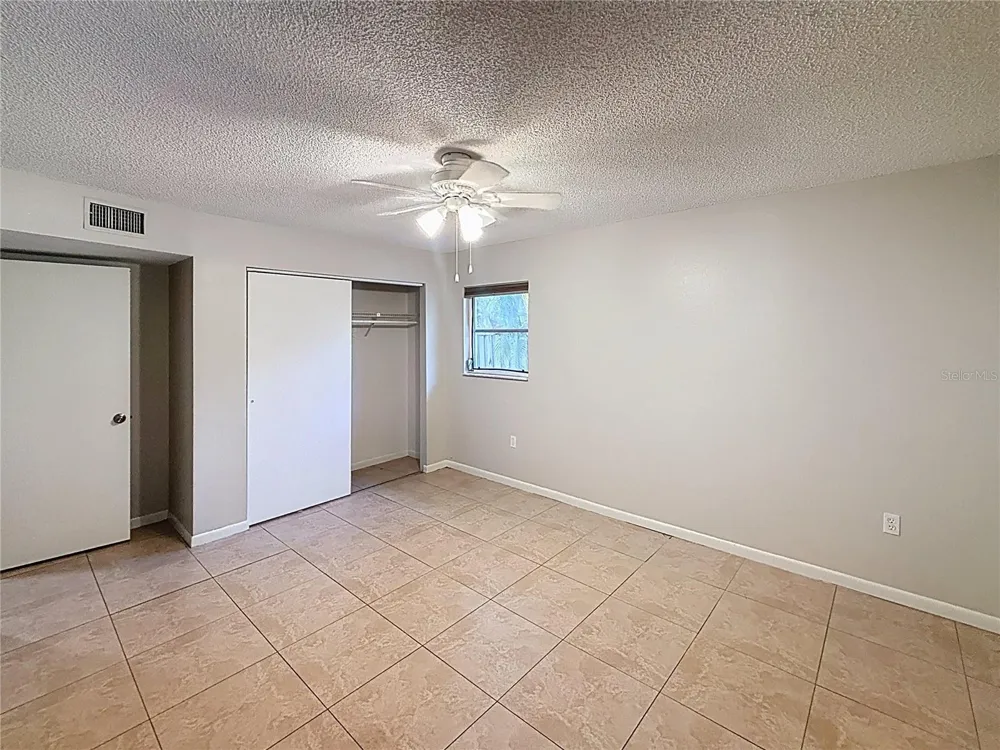 10597/10595 101ST AVENUE Seminole, FL 33772