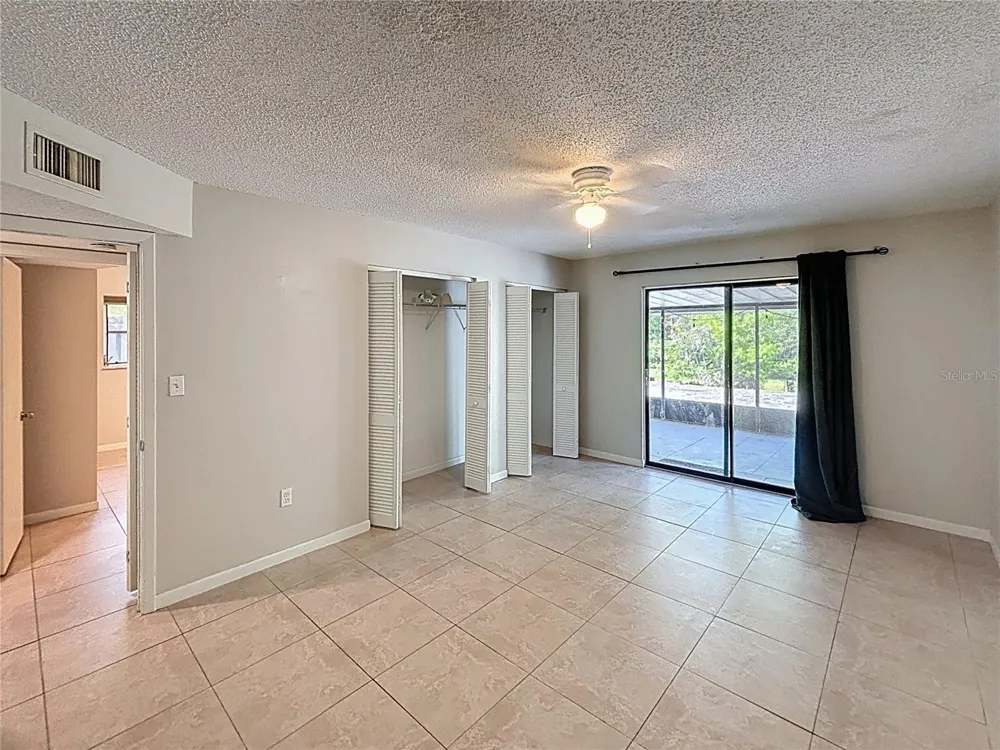 10597/10595 101ST AVENUE Seminole, FL 33772