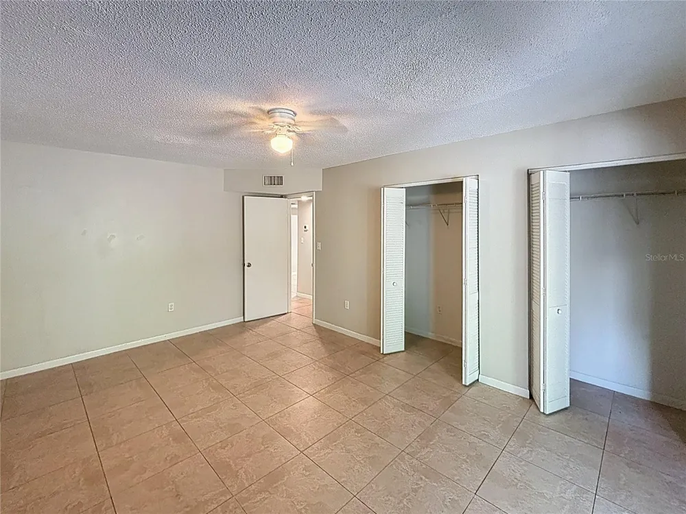 10597/10595 101ST AVENUE Seminole, FL 33772