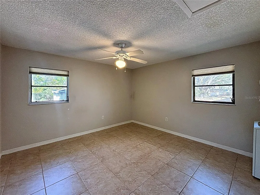 10597/10595 101ST AVENUE Seminole, FL 33772