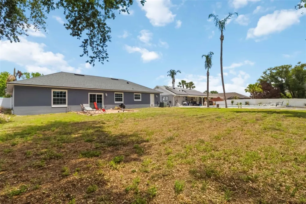 7832 BARBERRY DRIVE Orlando, FL 32835