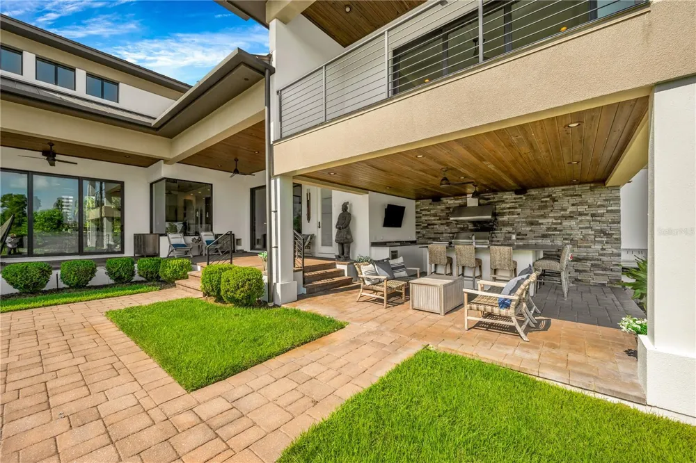 12144 STONELAKE RANCH BOULEVARD Thonotosassa, FL 33592